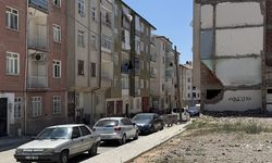 Elazığ'da çöp konteynerinde yeni doğmuş bebek bulundu