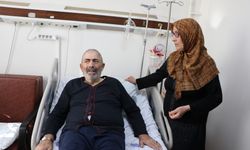 '15-20 gün içinde nakil olmazsan öleceksin' denilen baba, kızının bağışıyla hayata tutundu