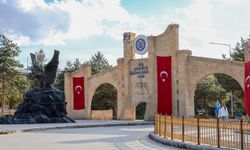 Atatürk Üniversitesi, 'Leiden'in 2025 çalışmasında dünyada 749'uncu, Türkiye'de 9'uncu sırada yer aldı