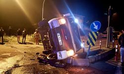 Kars'ta kamyonet ile pikabın çarpıştığı kazada 3 kişi yaralandı