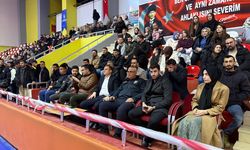 Bulanık'ta kurumlar arası futsal turnuvası başladı