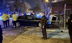 Erzincan'da iki otomobilin çarpışması sonucu 5 kişi yaralandı