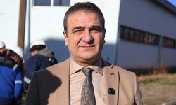 Erzurum'da elektrik işçileri ahşap direklerde aldıkları eğitimlerle zorlu kış şartlarına hazırlanıyor