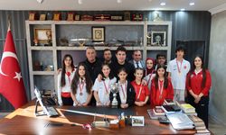 İspir Belediye Başkanı Coşkun başarılı sporcuları kabul etti
