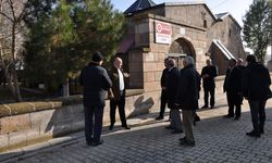 Muş Müze Müdürü Gürler, Bulanık'ta tarihi mekanları inceledi