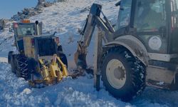 Patnos'ta kara sağlanan iş makinesi kurtarıldı