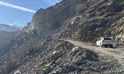 Yüksekova'da Tokağaç mezrasının yol sorunu çözülüyor