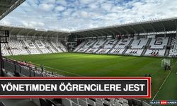 Yönetimden Öğrencilere Jest