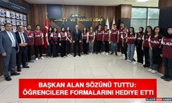 Başkan Alan Sözünü Tuttu: Öğrencilere Formalarını Hediye Etti