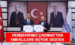 Hemşehrimiz Çakmak'tan Emeklilere Büyük Destek