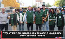 Yeşilay Ekipleri, Bağımlılıkla Mücadele Konusunda Bilgilendirme Yapıyor