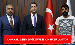 Aksakal, Lenin Dağı Zirvesi İçin Hazırlanıyor