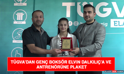 TÜGVA’dan Genç Boksör Elvin Dalkılıç’a ve Antrenörüne Plaket