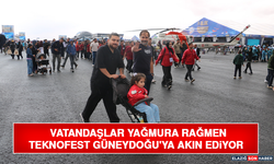 Vatandaşlar Yağmura Rağmen TEKNOFEST Güneydoğu'ya Akın Ediyor