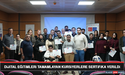 Dijital Eğitimleri Tamamlayan Kursiyerlere Sertifika Verildi