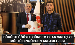 Dürüstlüğüyle Gündem Olan Simitçiye Müftü Bingöl’den Anlamlı Jest