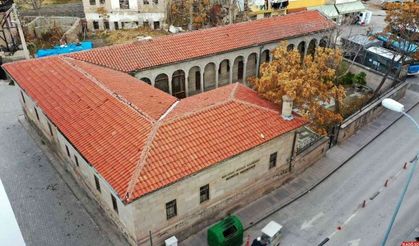 Aksaray Belediyesi Bedriye Medresesini restore ediyor