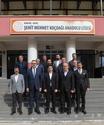 Genç'te öğrenciler için modern ve donanımlı kütüphane hizmete açıldı