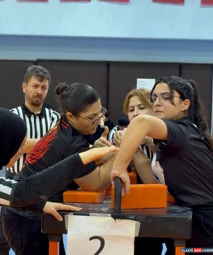 Elazığ'a Bilek Güreşinde 4 Madalya
