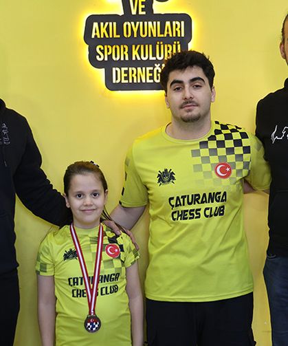 Açtıkları Satranç Kulübüyle Milli Takıma Sporcu Yetiştiriyorlar