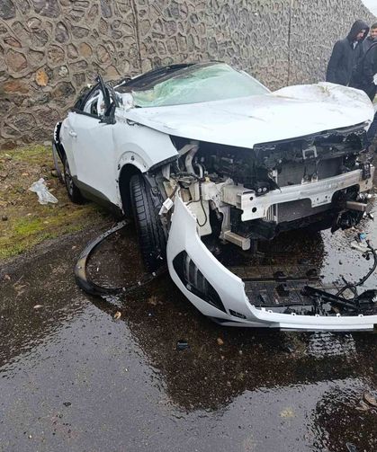 Bingöl'de kaza: 4 yaralı