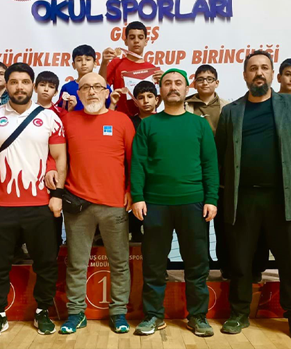 Elazığlı Küçük Güreşçilerden Büyük Başarı