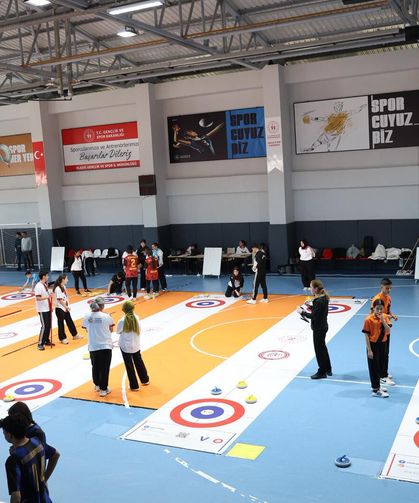 Curling’de 24 İlden 256 Sporcu Elazığ’da