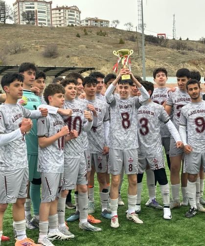 İl Özel İdarespor Şampiyon Oldu