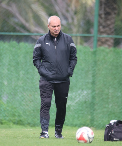 Teknik Direktör Erkan Sözeri: “Hedefimiz Elazığspor’u Bir Üst Lige Taşımak”