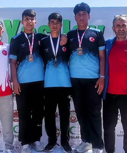 Elazığlı Sporcular 1 Altın ve 2 Bronz Madalya Kazandı