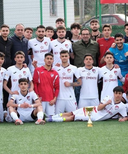 SÇ Elazığspor U19 Takımı Şampiyon Oldu