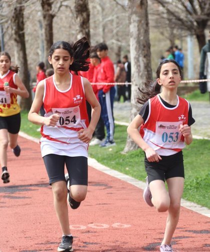 ANALİG Kros’ta Büyük Rekabet: Dereceler Belli Oldu