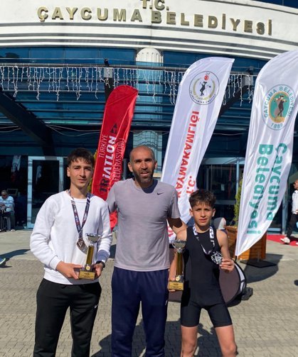 Elazığ’dan Bir İlk Daha İlk Katılımda Çifte Başarı