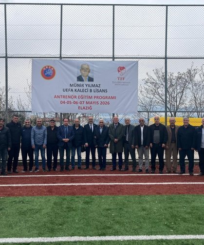 Elazığ'da UEFA Kaleci B Antrenör Eğitim Programı Başladı