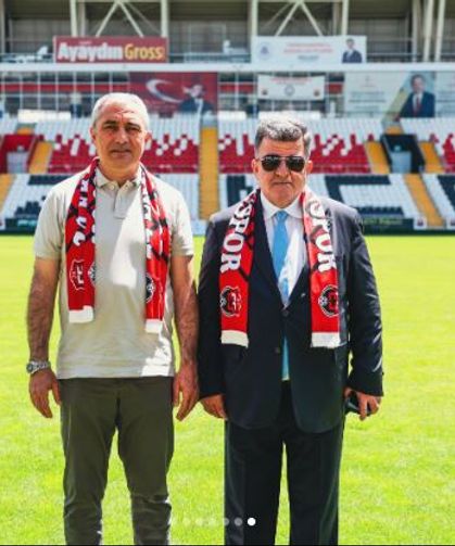 Mustafa Sarıgül Erzincanspor ile Anlaştı
