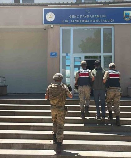 Bingöl'de kesinleşmiş hapis cezası bulunan 4 zanlı tutuklandı