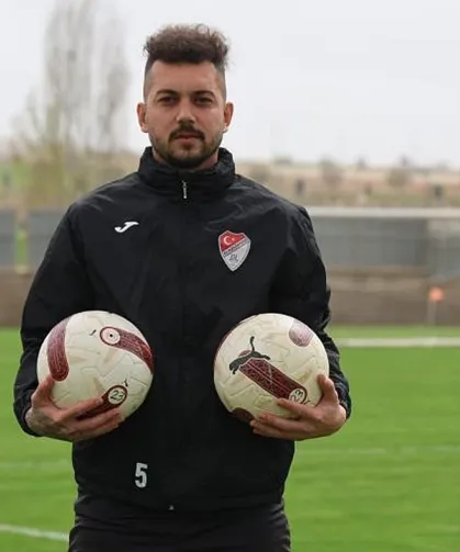 Beykan Şimşek Eskişehirspor’la Anlaştı
