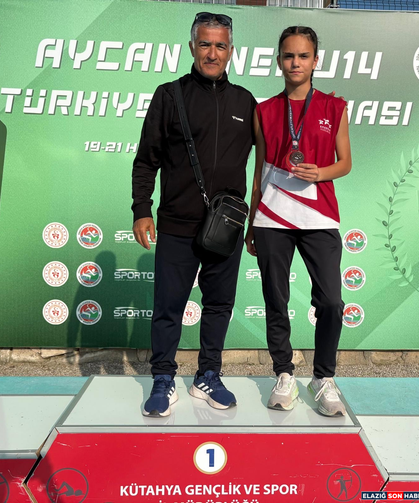 Elazığlı Atlet Zeynep Esma Günhan Türkiye Üçüncüsü Oldu