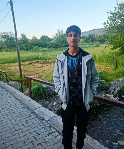 Serinlemek için girdiği gölette boğulan çocuğun cansız bedeni bulundu