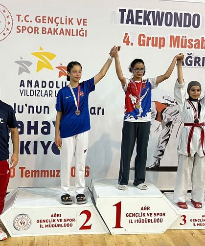 Elazığlı Taekwondocular Doğu Grubu Şampiyonası’nda Önemli Başarılara İmza Attı