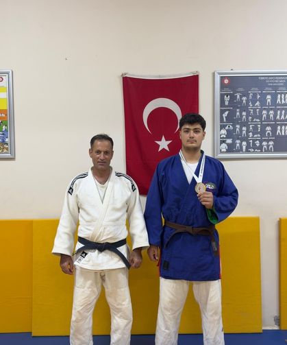 Elazığ’dan Avrupa’ya Milli Gurur