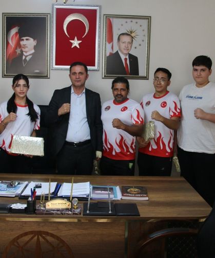 Başarılı Öğrencilere ve Şampiyon Sporculara Başkan Doğan’dan Ödül