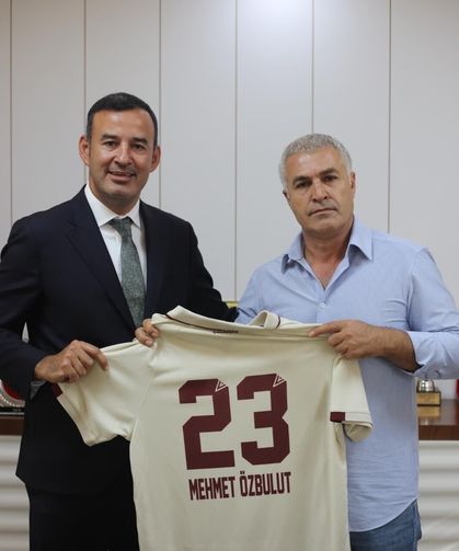 İş İnsanı Mehmet Özbulut’tan Elazığspor’a Ziyaret