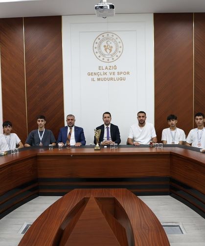 Gençlik ve Spor Kulübü Hokey Takımından Başarı