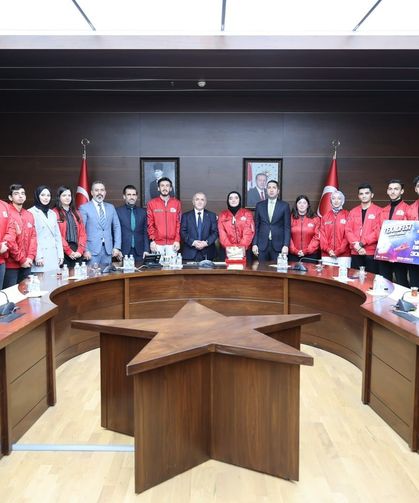 Elazığ’ın TEKNOFEST Şampiyonları Vali Hatipoğlu Tarafından Kabul Edildi