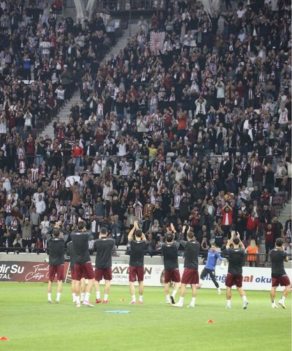 Müsabakalarda Saygı Duruşu Gerçekleştirilecek