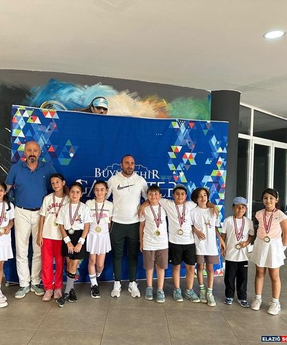 Elazığlı Minik Raketlerden Büyük Başarı