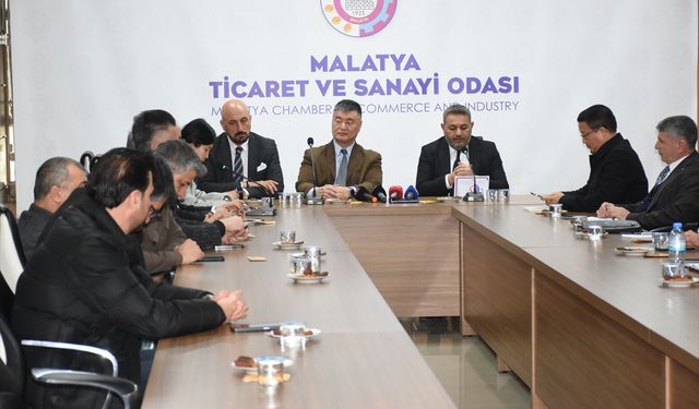 Çin heyeti depremlerin etkilediği Malatya'yı ziyaret etti