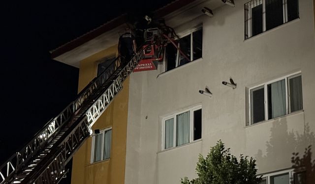 Erzincan’da apartman dairesinde çıkan yangın söndürüldü