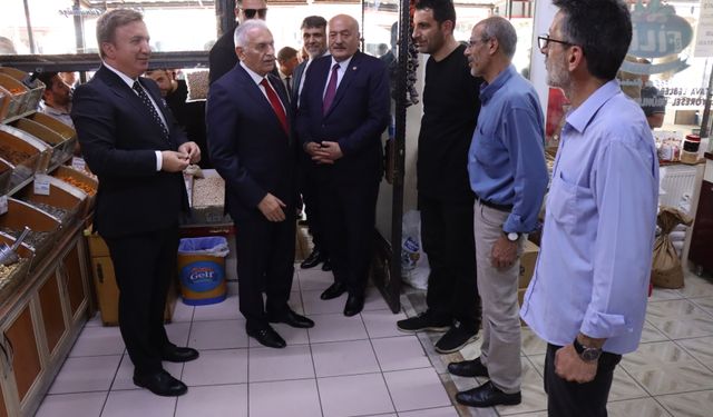 Türk Devletleri Teşkilatı Aksakallar Konseyi Başkanı Yıldırım, Erzincan'da konuştu: